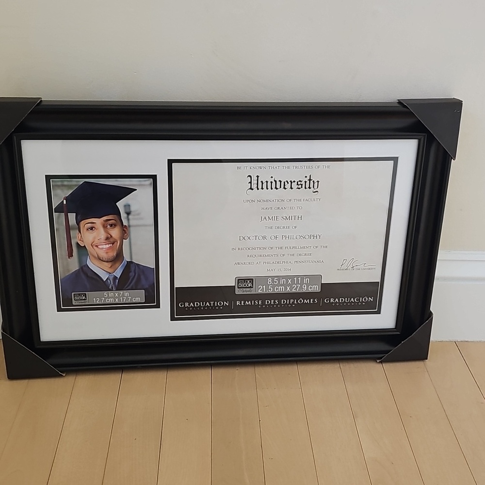 Diploma And Photo Graduation Studio Decor Black and White Multi-Opening Frame